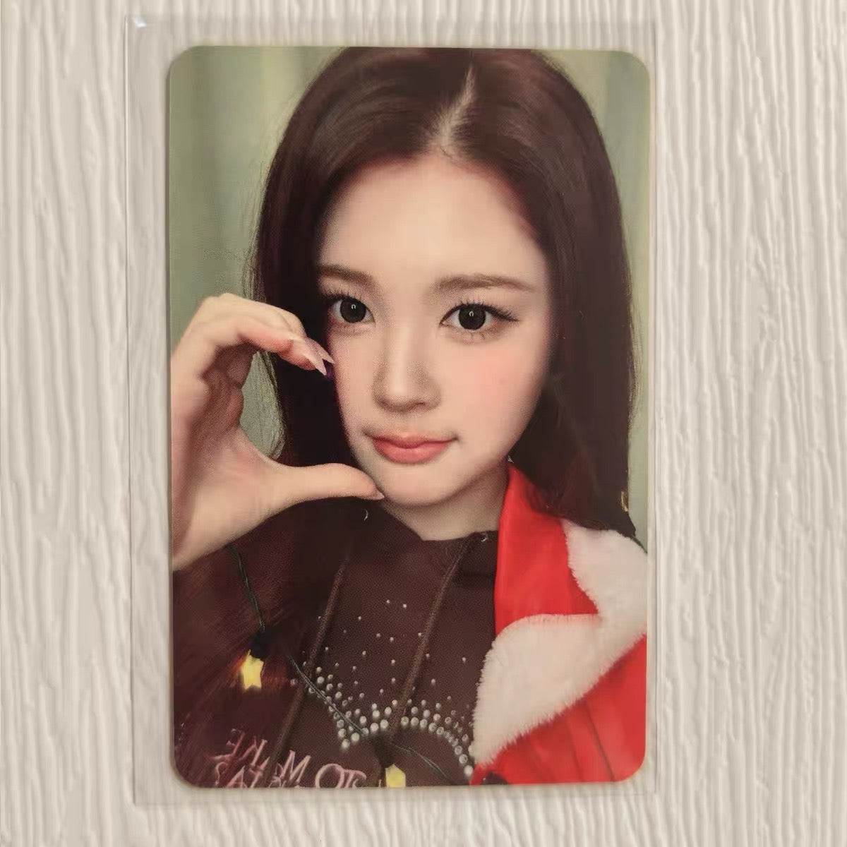 Hearts2Hearts h2h FOCUS MR MINIRECORD LUCKY DRAW POB PHOTOCARD (CHRISTMAS VER)