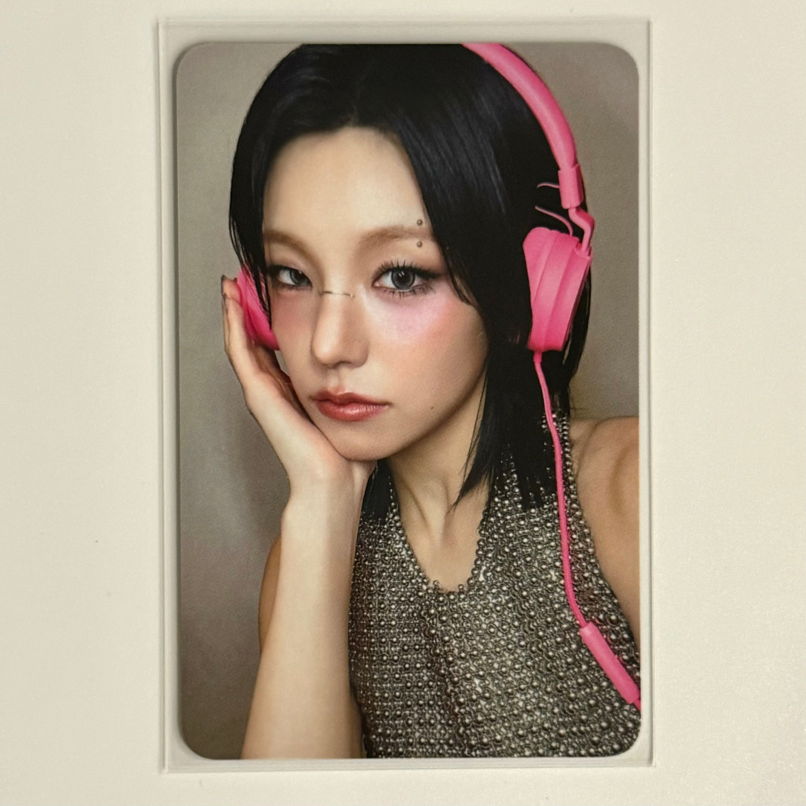 YEJI - AIR MS MAKESTAR GUANGZHOU FANSIGN POB PHOTOCARD