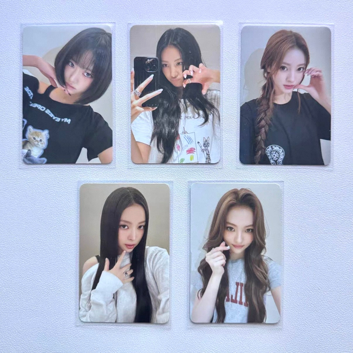 MEOVV MY EYES OPEN VVIDE YETI YETIMALL CHONGQING FANSIGN POB PHOTOCARD
